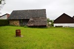 RD se stodolou a pozemkem 2.351 m2 ernkovice
